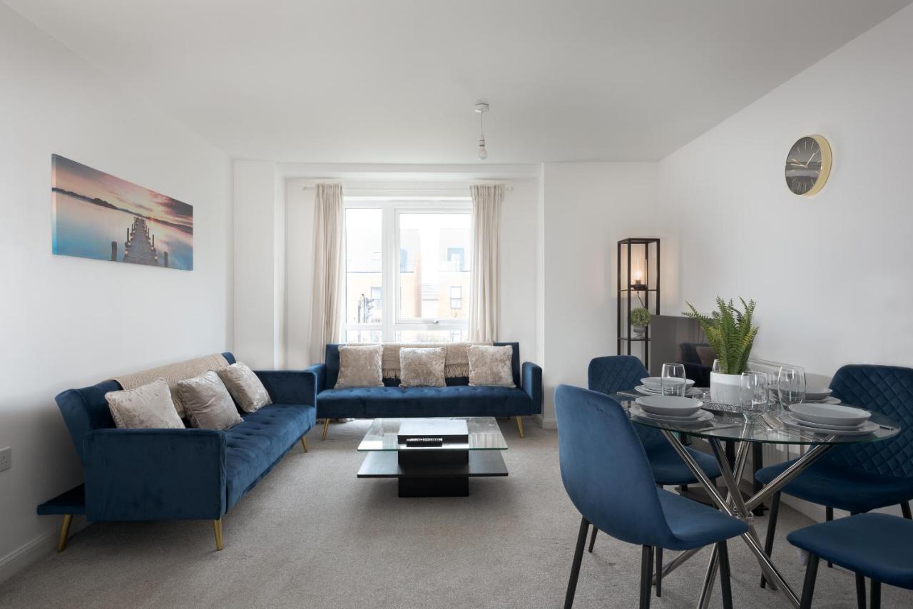 Two Bedroom Apartment - Milton Keynes By Aryas Properties Broughton  Экстерьер фото